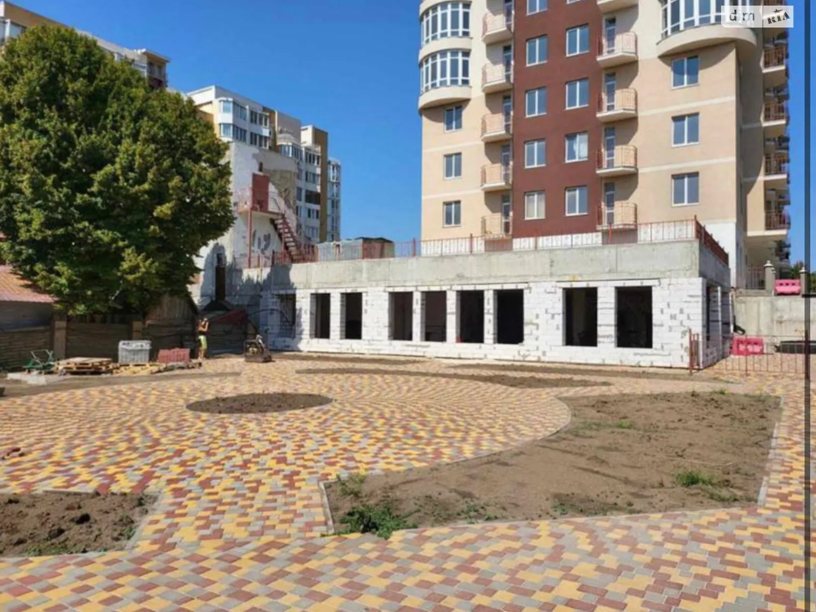 Продается офис 244 кв. м в бизнес-центре - фото 3