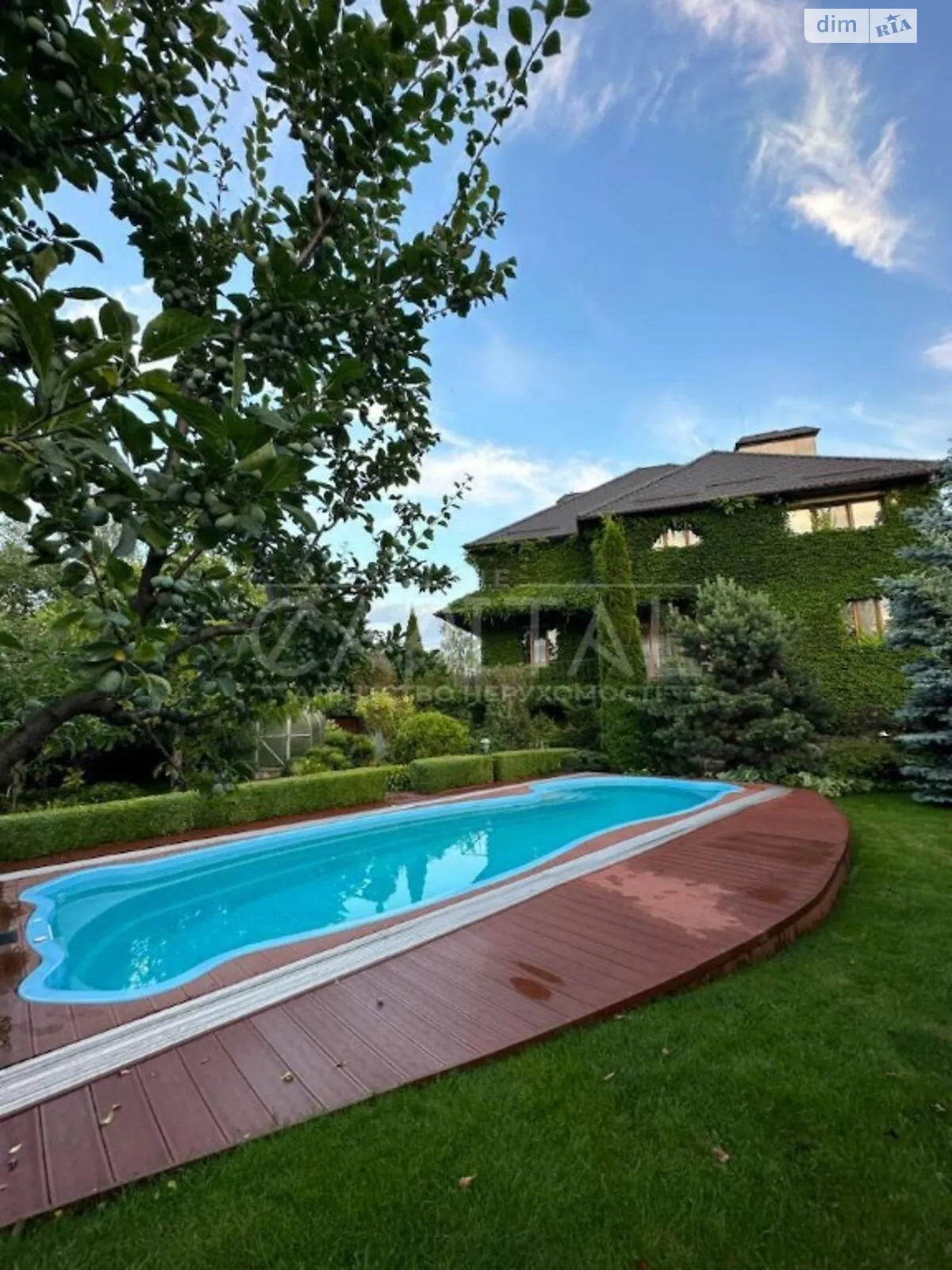 Продается дом на 2 этажа 475 кв. м с верандой, цена: 350000 $ - фото 1