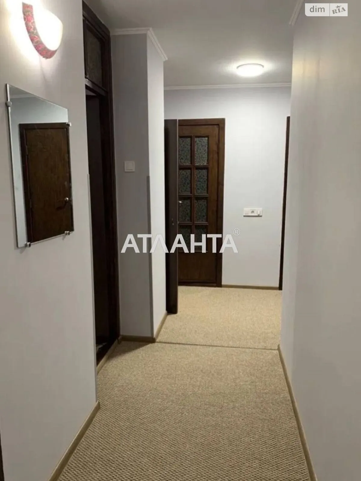 Продается 2-комнатная квартира 50 кв. м в Львове, ул. Гринченко