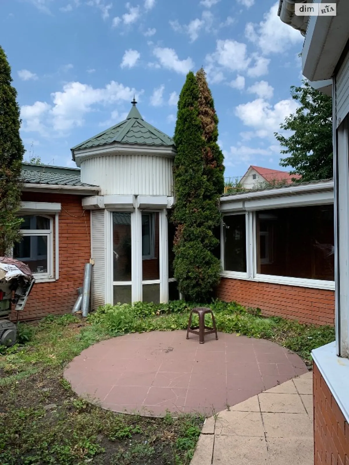 Продається будинок 2 поверховий 192 кв. м з гаражем, цена: 190000 $