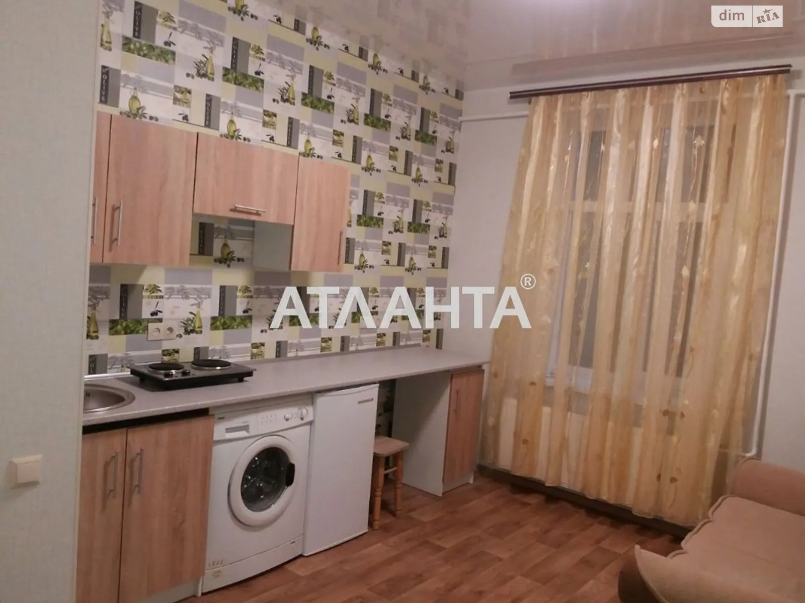 Продается 1-комнатная квартира 17.8 кв. м в Одессе, 7-я ул. Пересыпская - фото 1