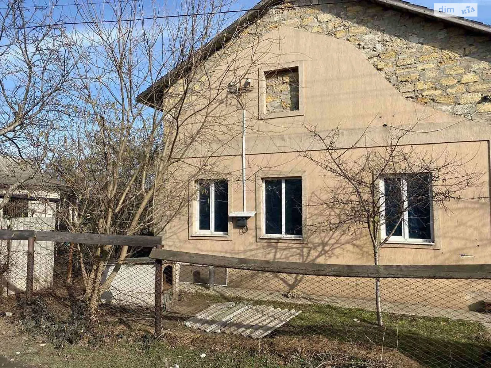 Продается дом на 2 этажа 185 кв. м с беседкой, цена: 25000 $ - фото 1