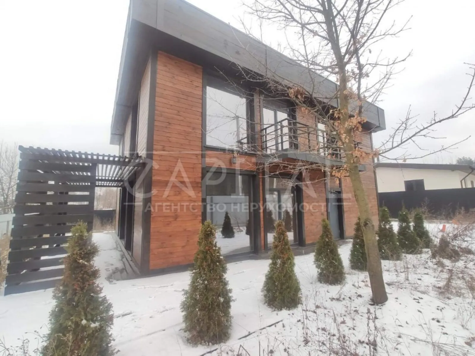 Продается дом на 2 этажа 174 кв. м с террасой, цена: 149000 $ - фото 1