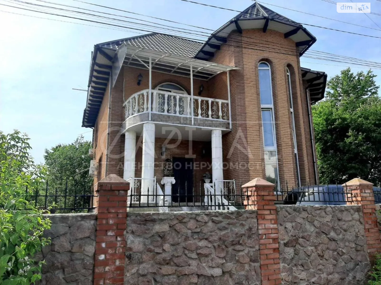 Продається будинок 4 поверховий 422 кв. м з терасою, цена: 310000 $