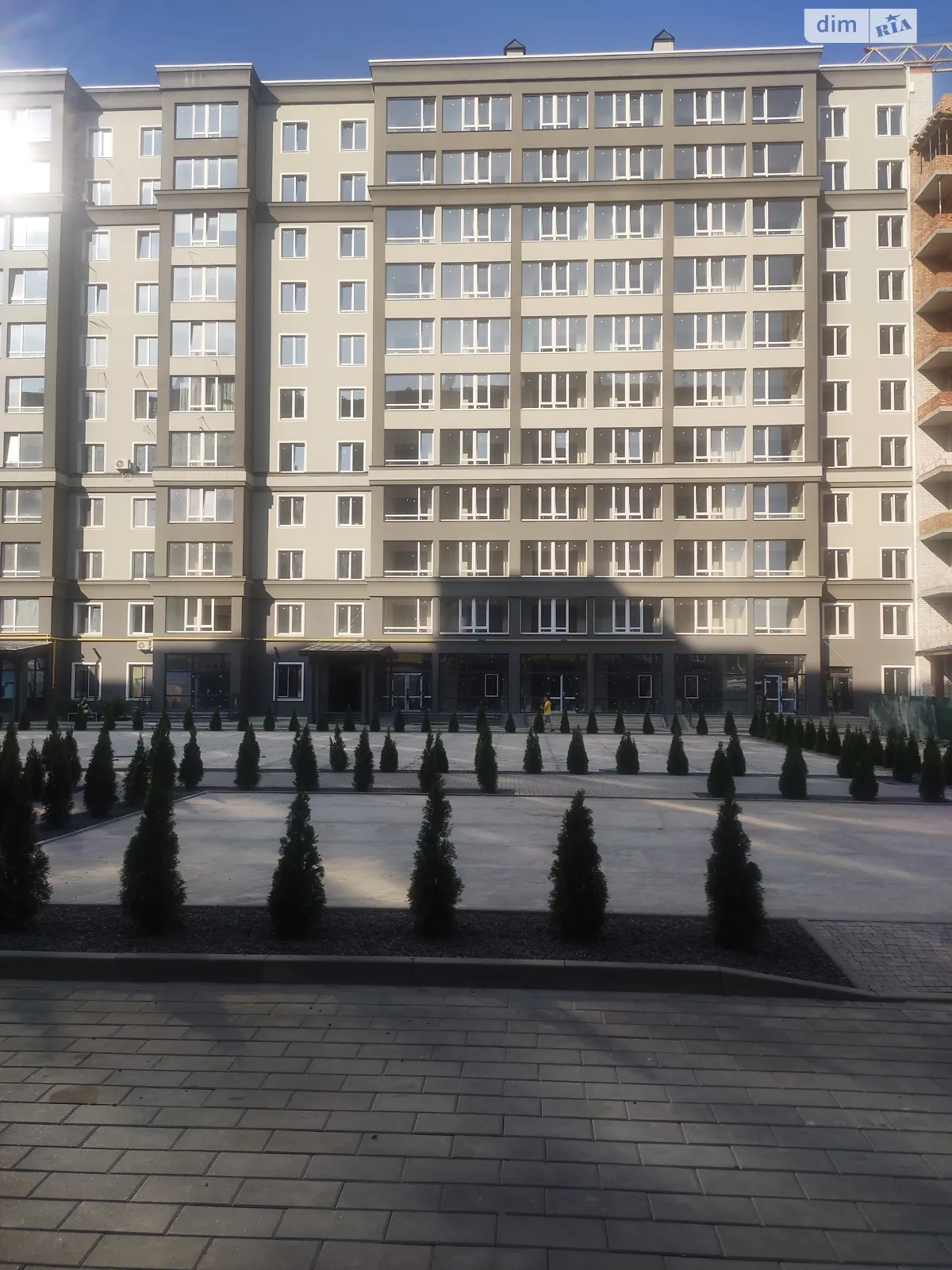 Продается 1-комнатная квартира 38 кв. м в Буче, ул. Ивана Кожедуба, 3 - фото 1