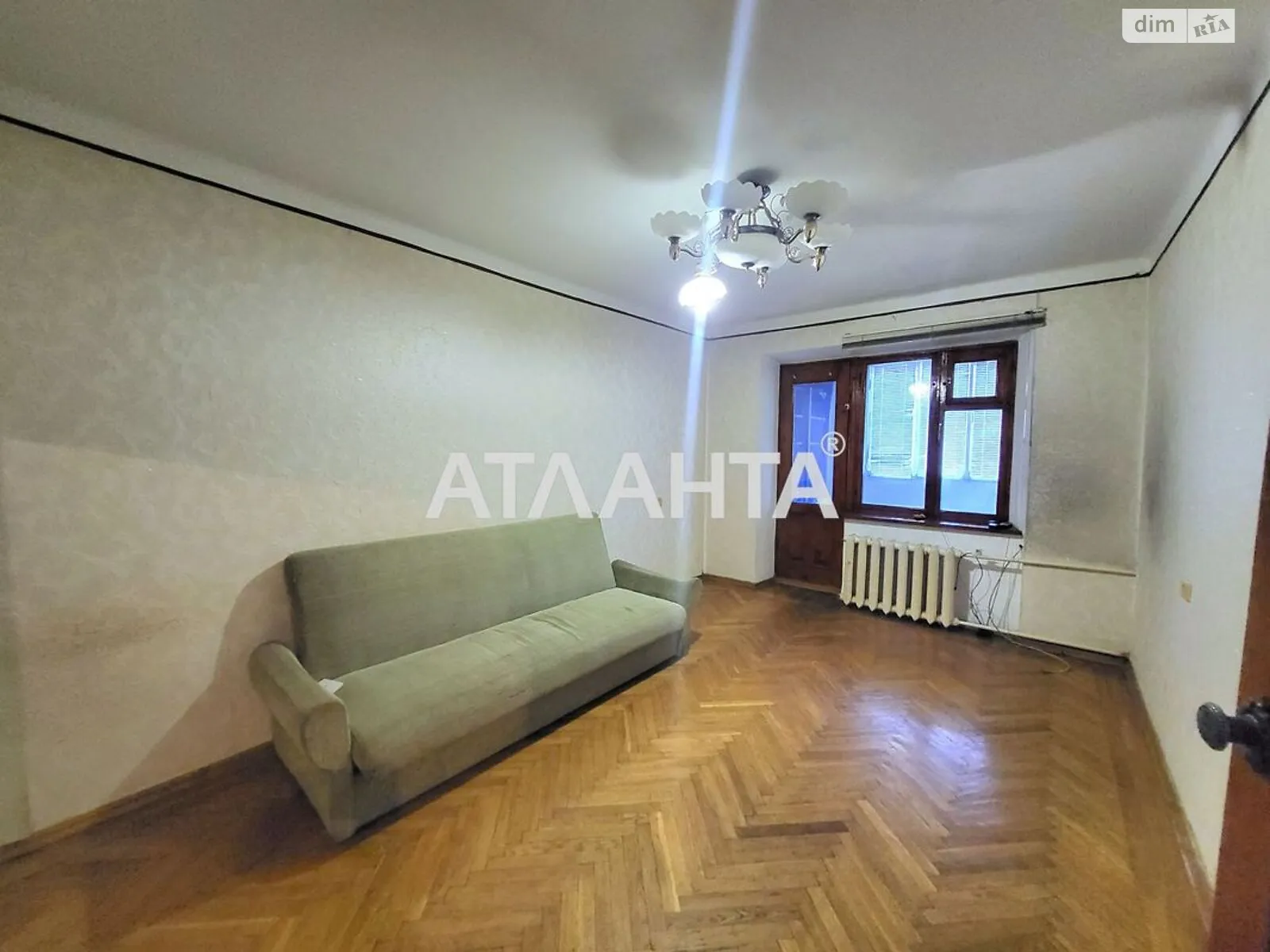 Продается 3-комнатная квартира 56 кв. м в Одессе, ул. Люстдорфская дорога - фото 1