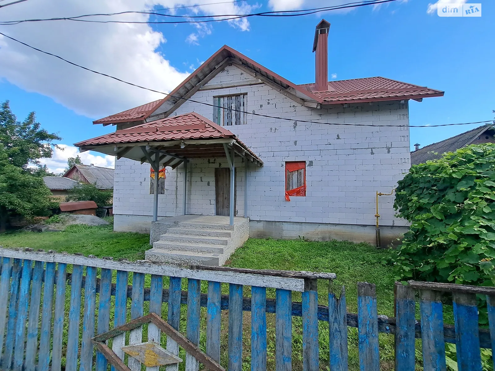 Продається будинок 2 поверховий 140 кв. м з гаражем, цена: 52000 $