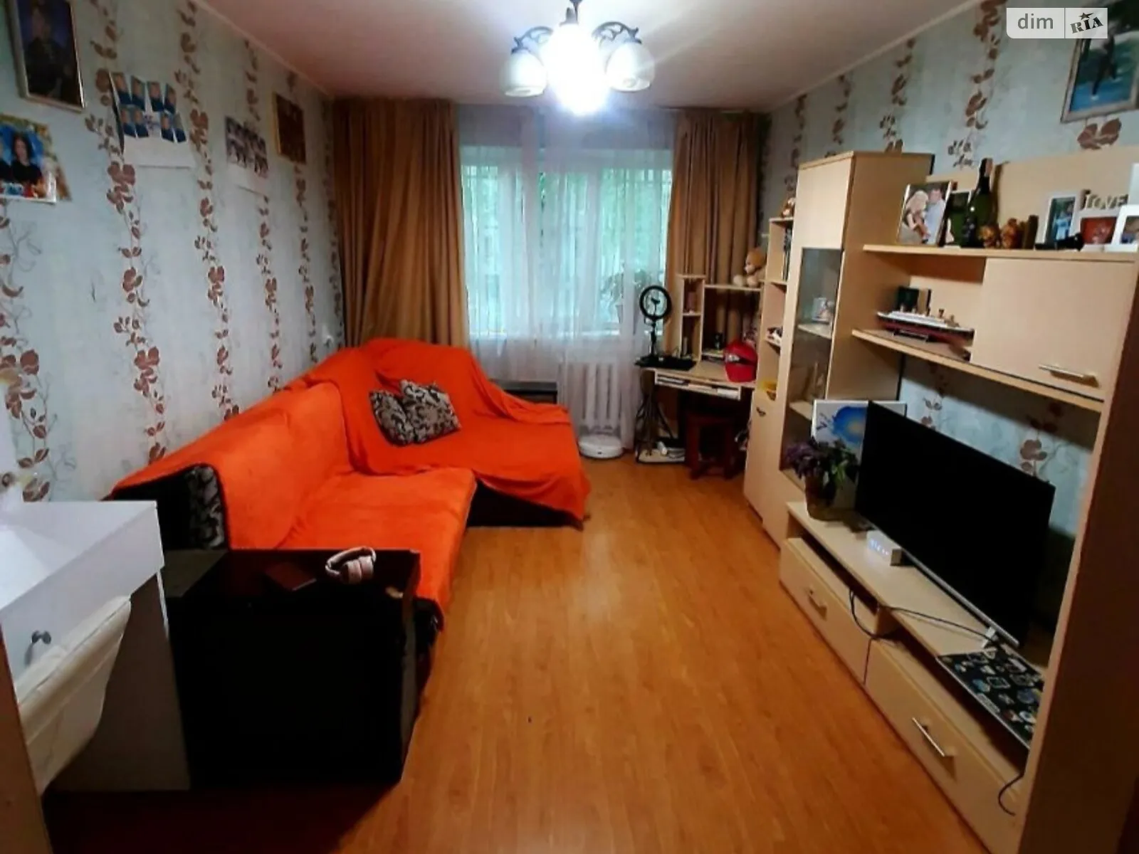 Продается 3-комнатная квартира 57 кв. м в Днепре, цена: 36000 $