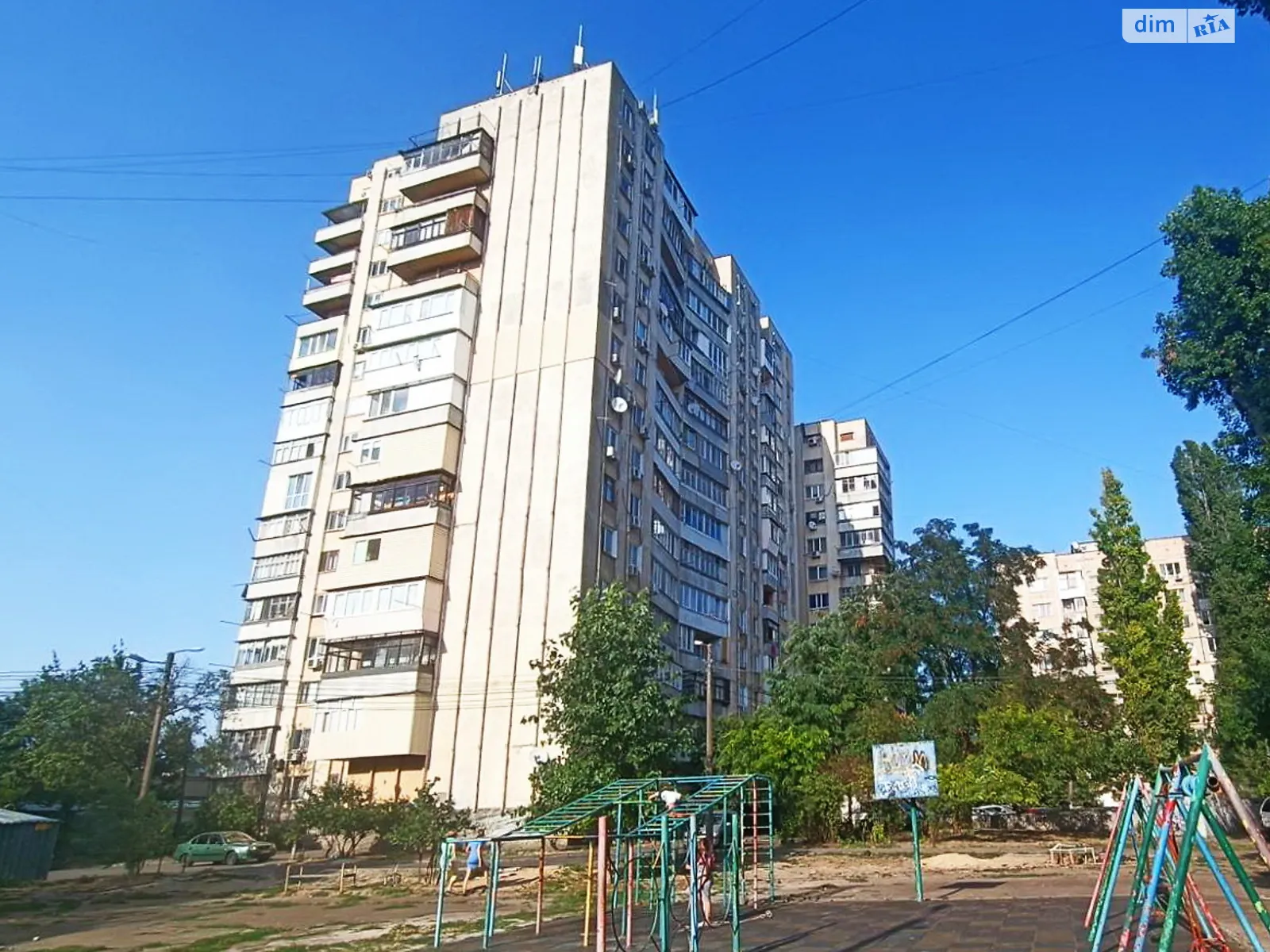 Продается 1-комнатная квартира 38 кв. м в Одессе, просп. Академика Глушко - фото 1
