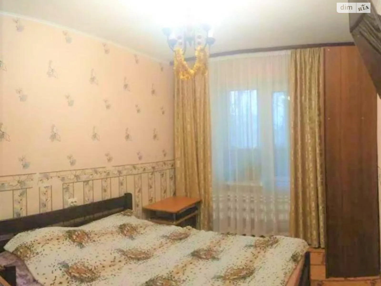 Продається 2-кімнатна квартира 61 кв. м у Одесі, просп. Добровольського, 70 - фото 1