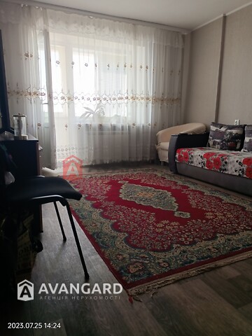 Продается 1-комнатная квартира 38 кв. м в Запорожье, цена: 35000 $