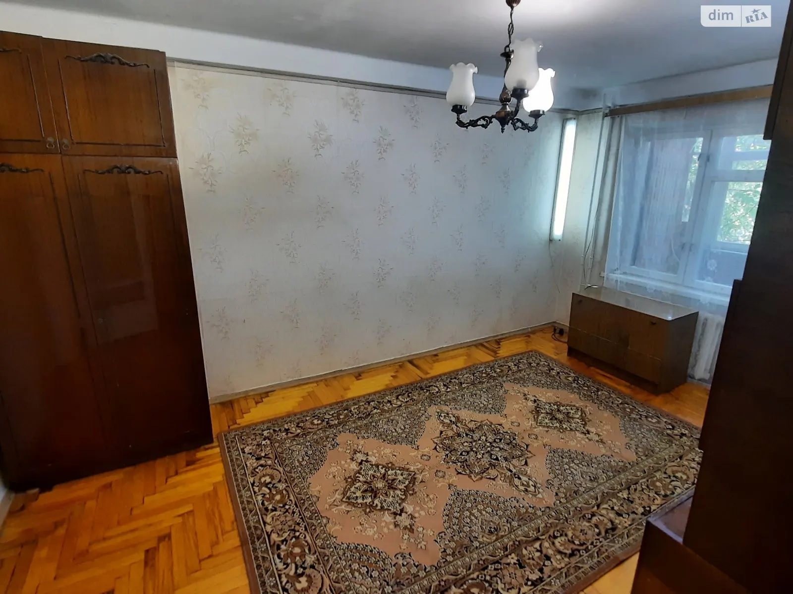 2-кімнатна квартира 42.7 кв. м у Запоріжжі, вул. Полякова, 5Б