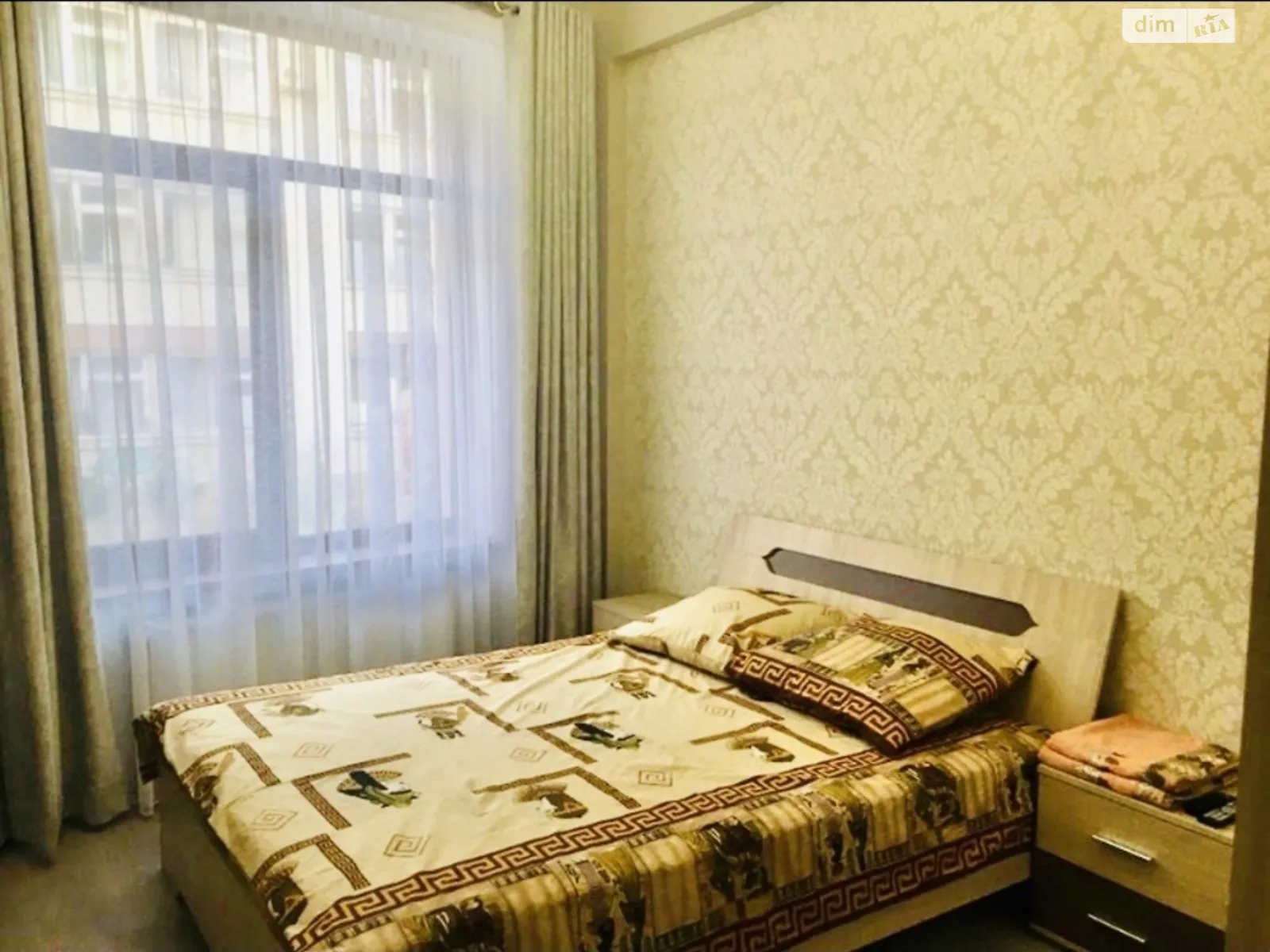Продается 3-комнатная квартира 60 кв. м в Черноморске, ул. 1 Мая