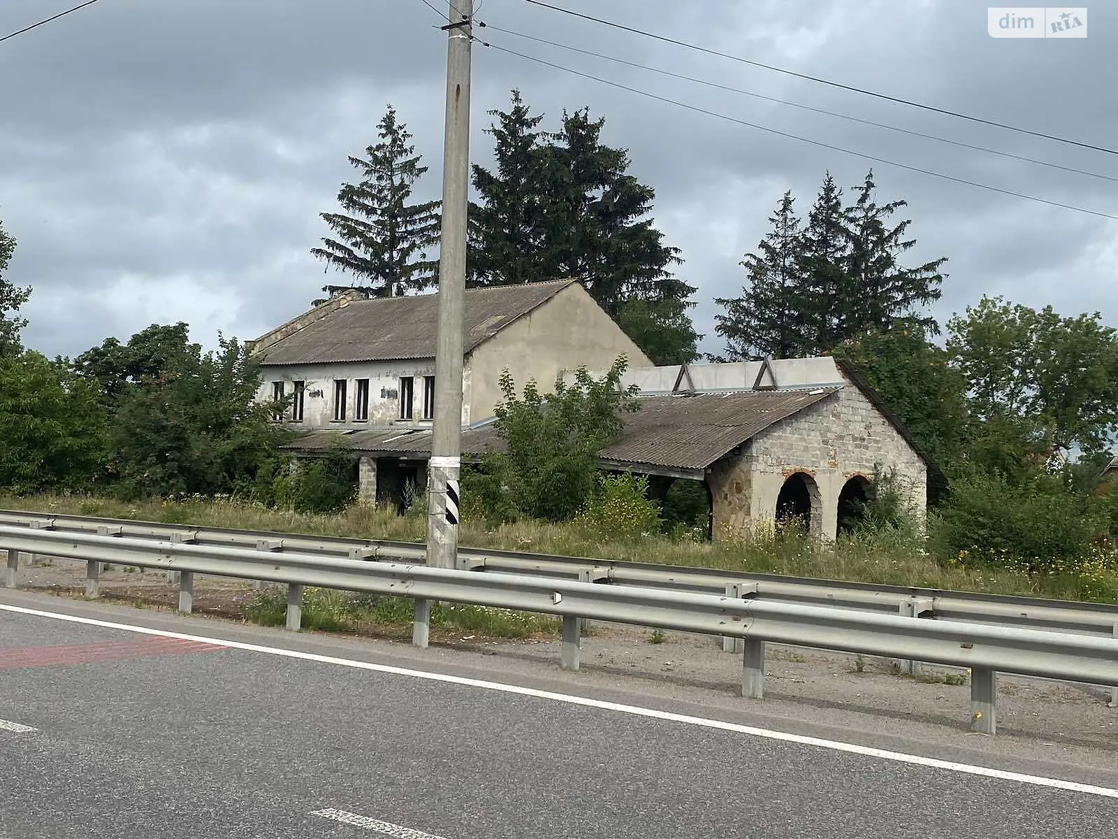 Продається об'єкт сфери послуг 270 кв. м в 2-поверховій будівлі, цена: 67000 $ - фото 1