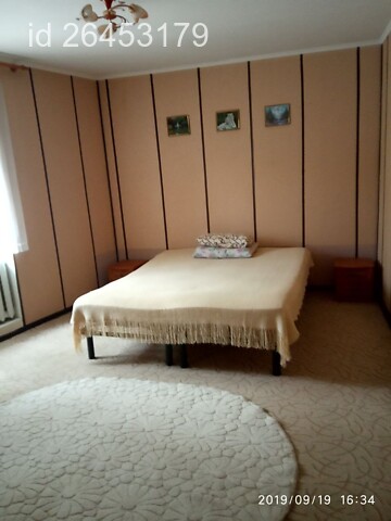 Здається в оренду кімната 80 кв. м у Одесі, цена: 3000 грн