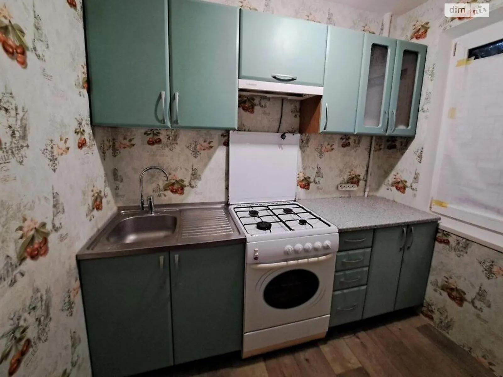 Продается 4-комнатная квартира 62 кв. м в Одессе, ул. Генерала Петрова, 76 - фото 1