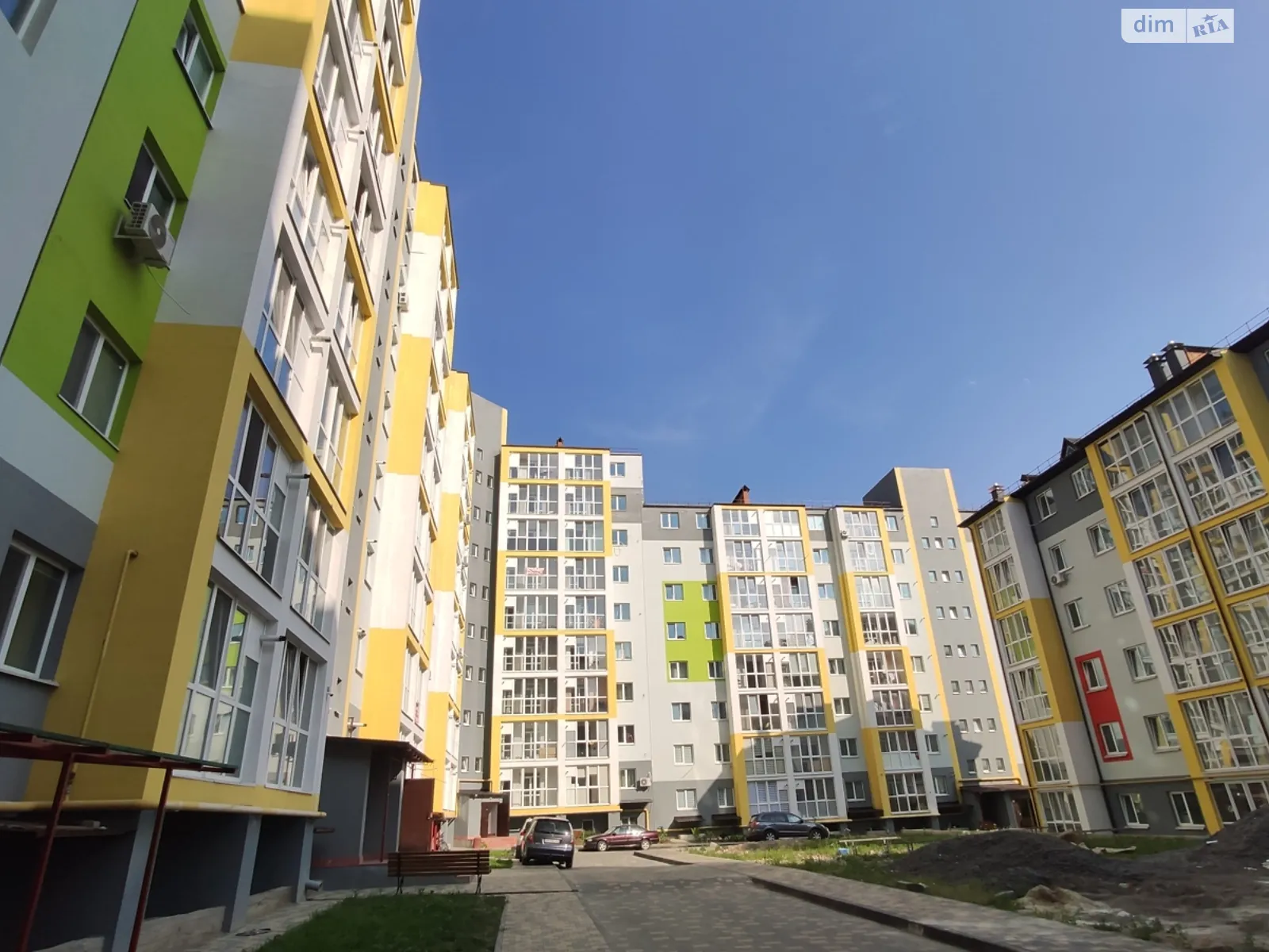 Продается 1-комнатная квартира 50 кв. м в Зарванцах, ул. Одесская