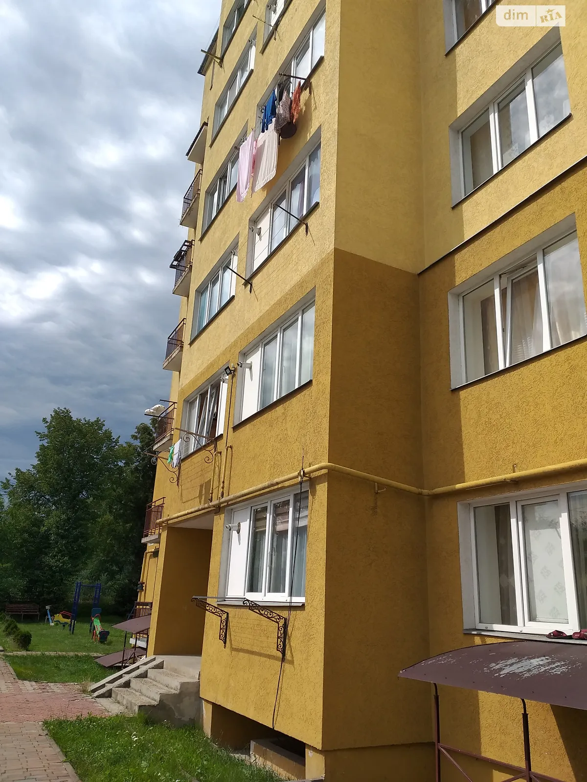 Продается 2-комнатная квартира 54 кв. м в Ивано-Франковске, ул. Галицкая, 2А - фото 1
