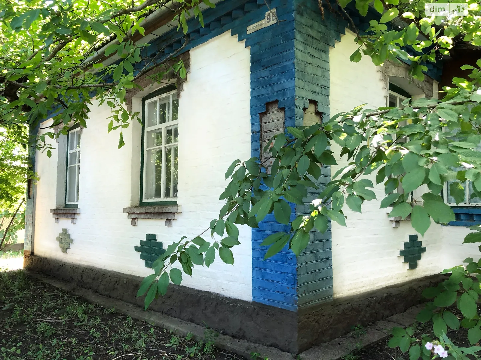 Продається одноповерховий будинок 89 кв. м з каміном, Центральна, 90