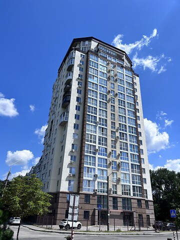 Продається 3-кімнатна квартира 81.4 кв. м у Запоріжжі, вул. Бородинська