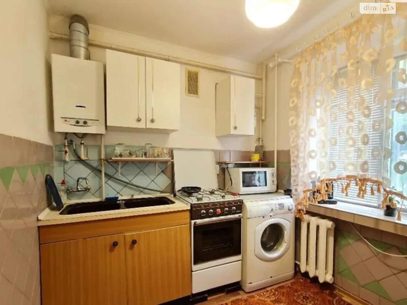 Продается 1-комнатная квартира 32 кв. м в Хмельницком, ул. Каменецкая - фото 1