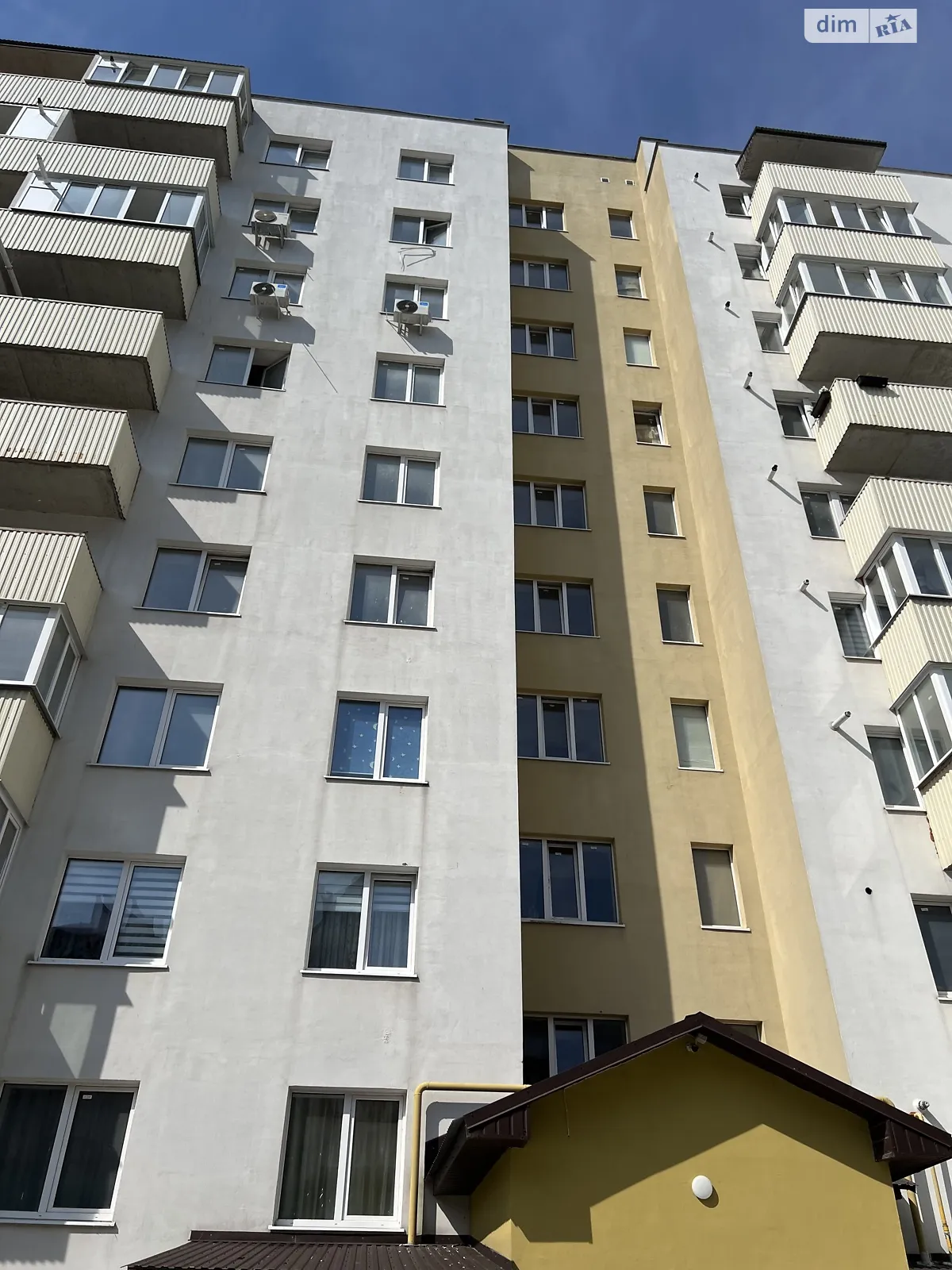 3-кімнатна квартира 82 кв. м у Тернополі, вул. Тарнавського Мирона Генерала - фото 1