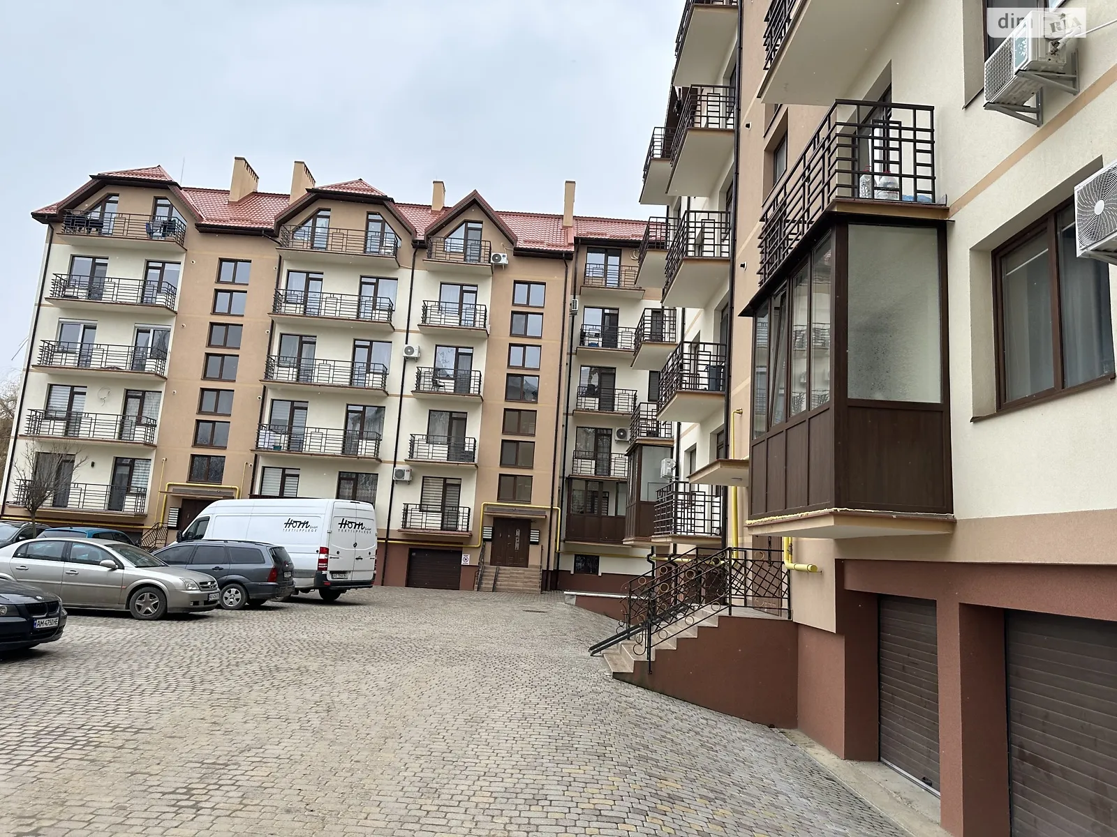 Продается 1-комнатная квартира 50 кв. м в Ужгороде, цена: 70000 $ - фото 1