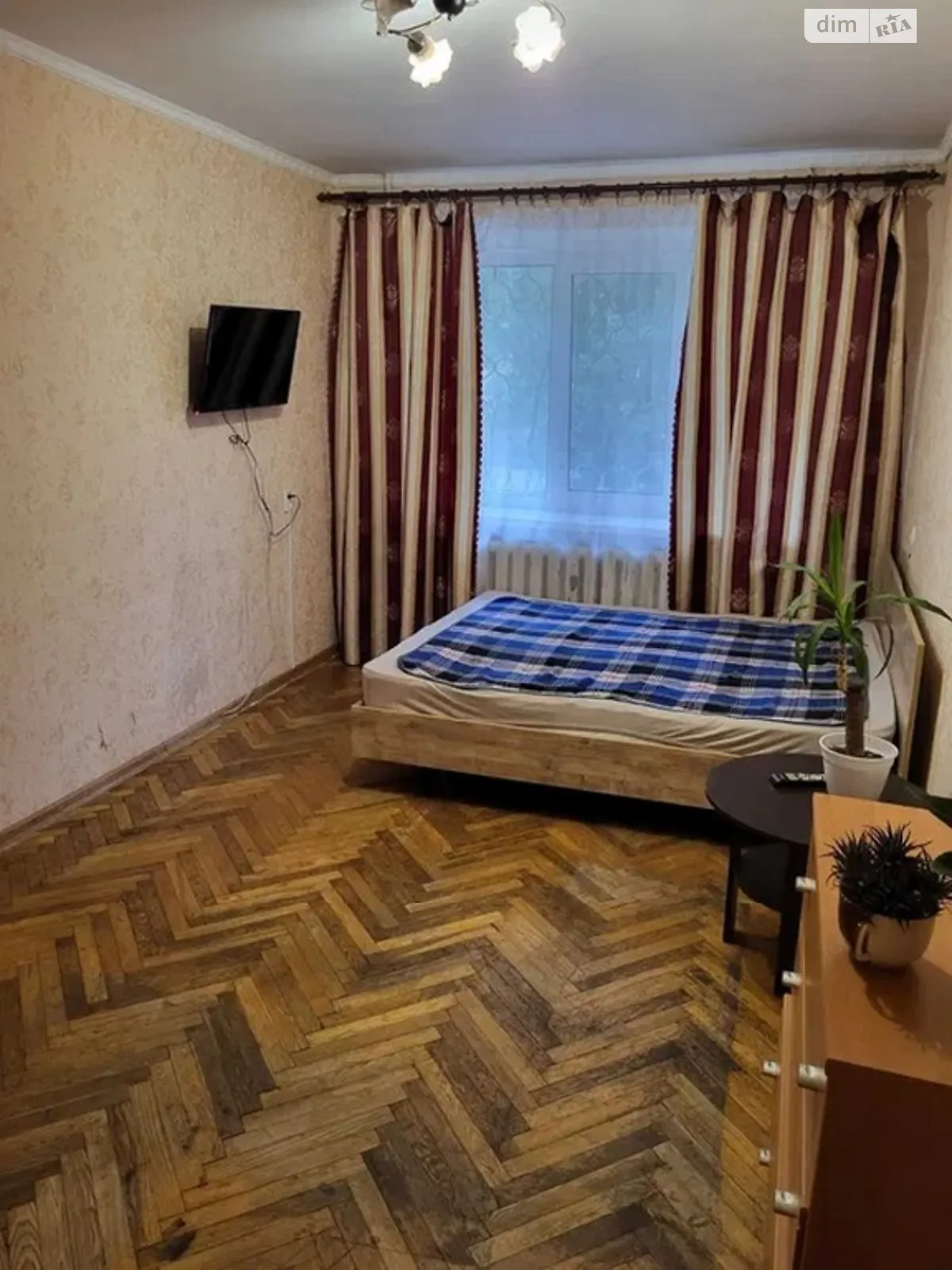 Продается 2-комнатная квартира 43 кв. м в Буче, ул. Новое Шоссе, 5 - фото 1