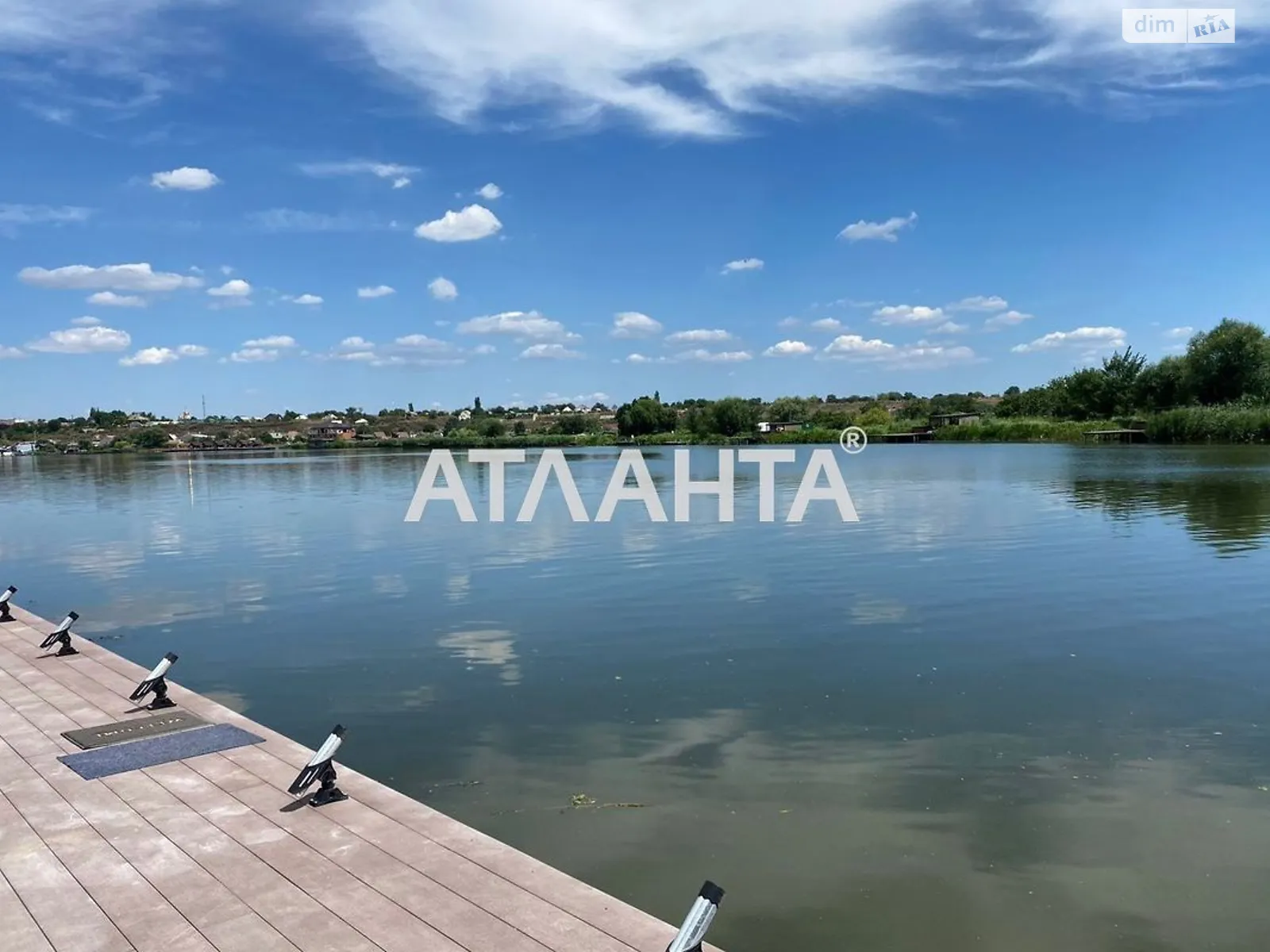 Продается одноэтажный дом 234 кв. м с гаражом, Water City