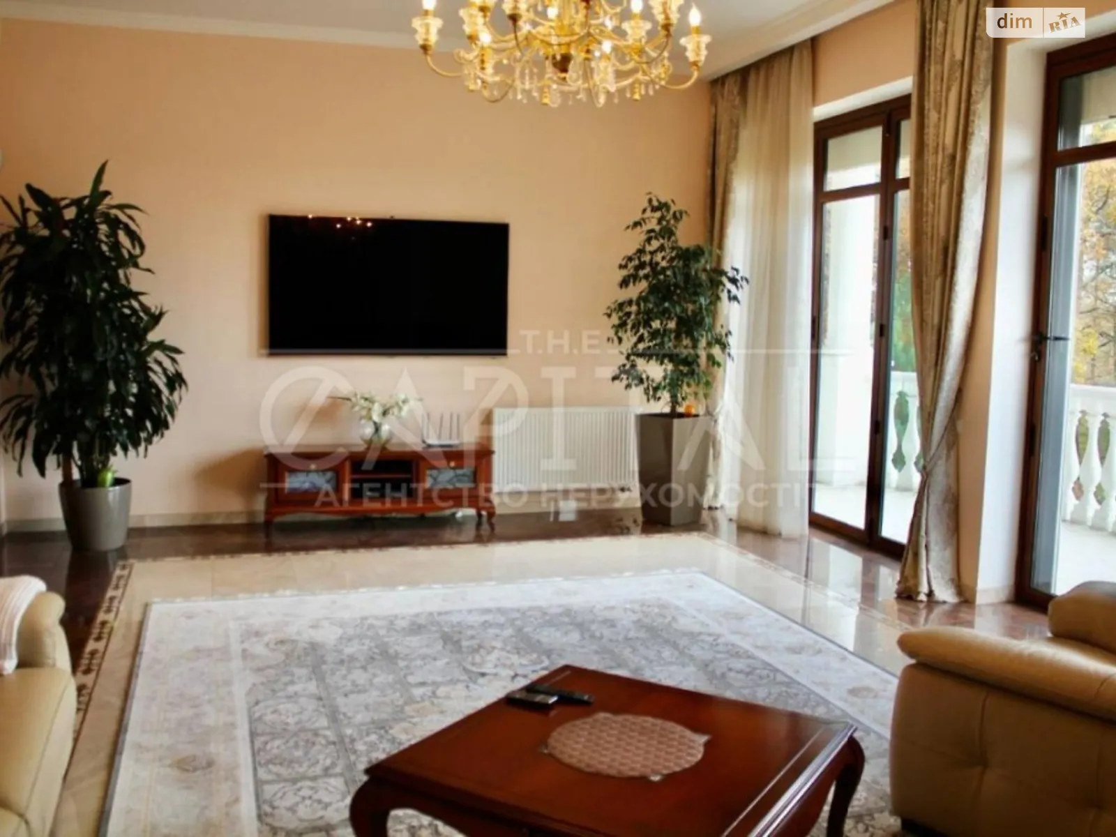 Продается дом на 3 этажа 500 кв. м с мебелью, цена: 990000 $
