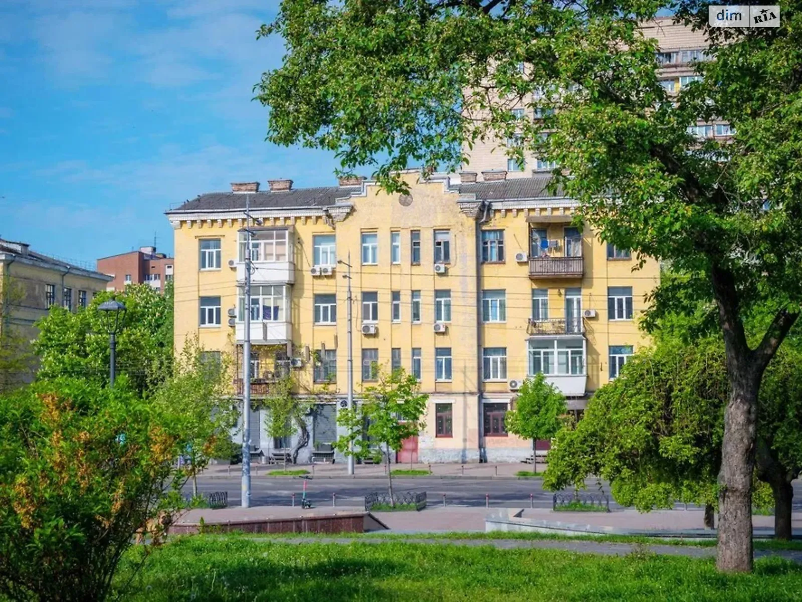 Продается 3-комнатная квартира 72 кв. м в Киеве, ул. Большая Васильковская, 126 - фото 1