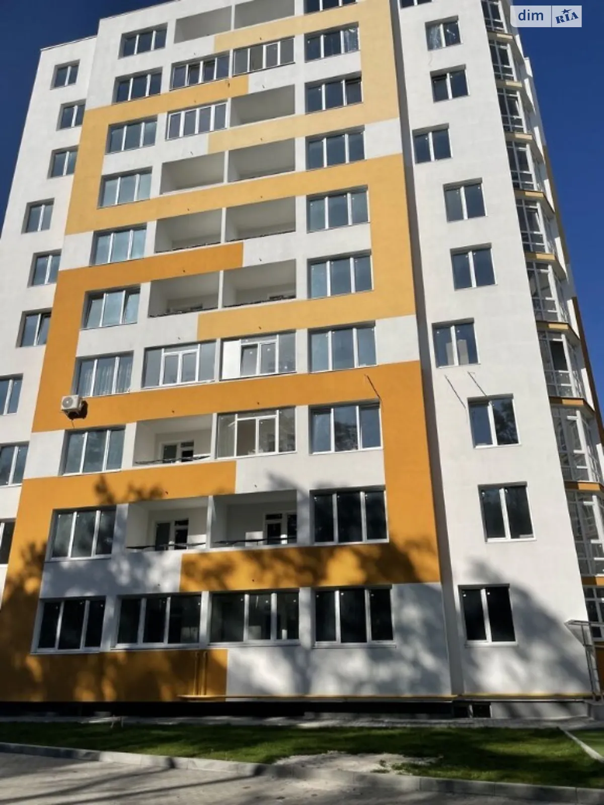Продается 3-комнатная квартира 90 кв. м в Львове, ул. Величковского - фото 1