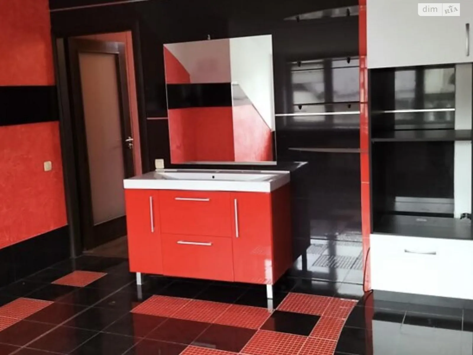 1-кімнатна квартира 75.5 кв. м у Тернополі, цена: 48500 $ - фото 1