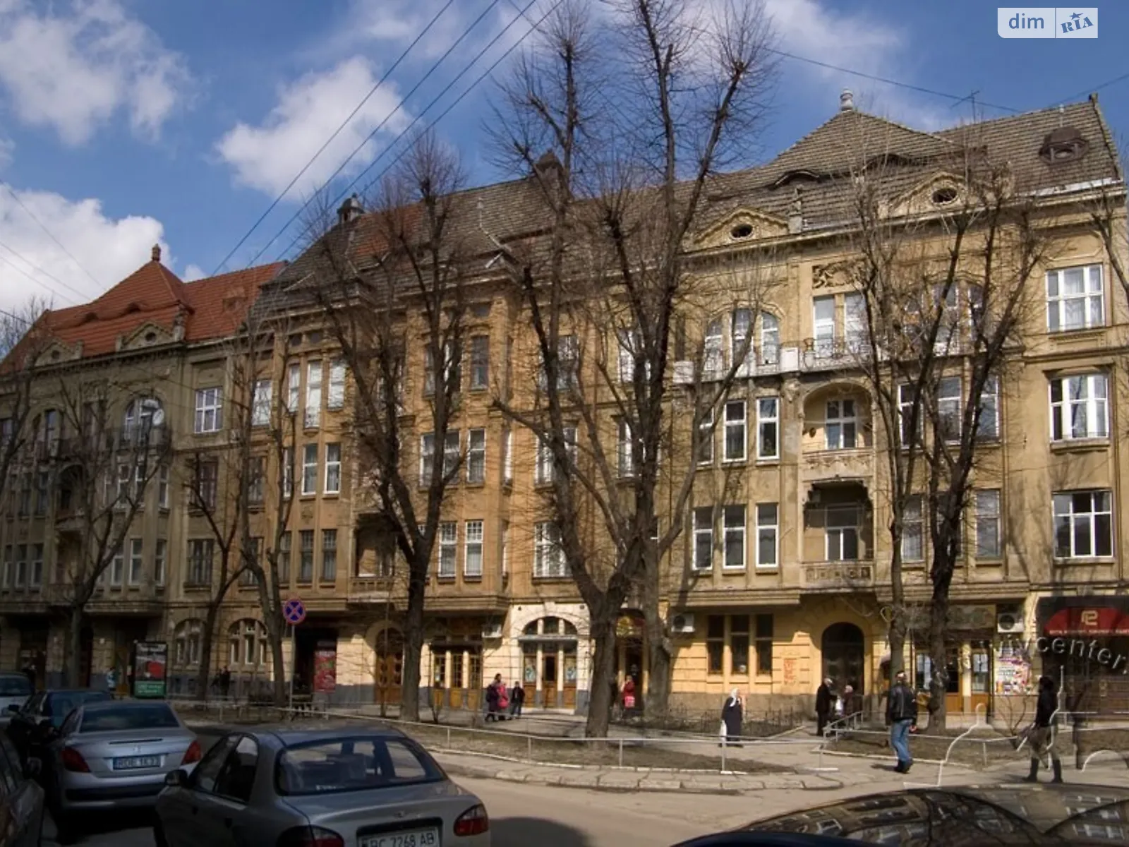 Продается 2-комнатная квартира 56 кв. м в Львове, ул. Костя Левицкого