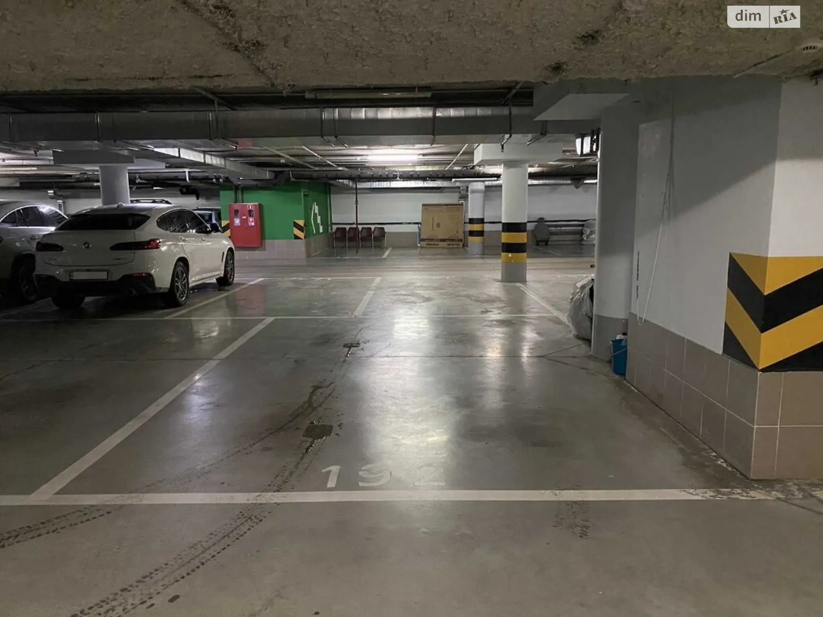 Продается подземный паркинг под легковое авто на 18 кв. м - фото 3