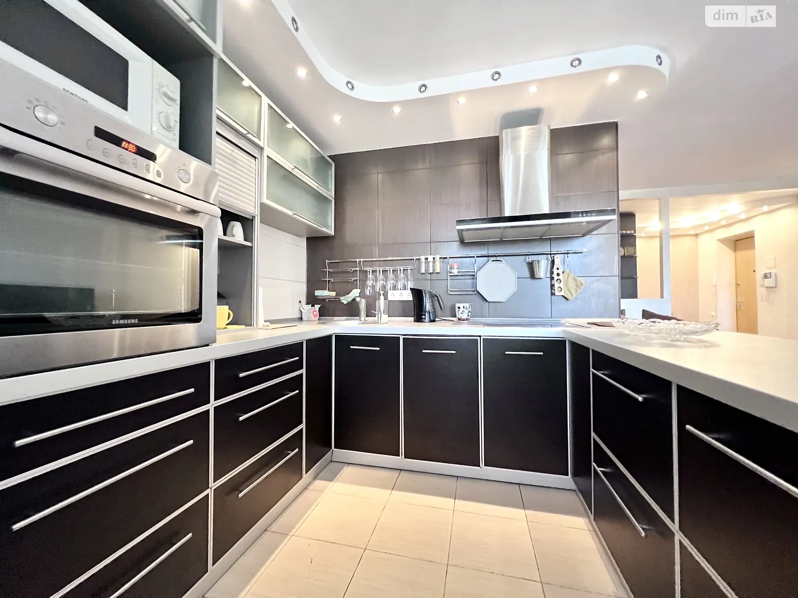 Здається в оренду 3-кімнатна квартира 63.6 кв. м у Дніпрі, вул. Новокримська, 5 - фото 1