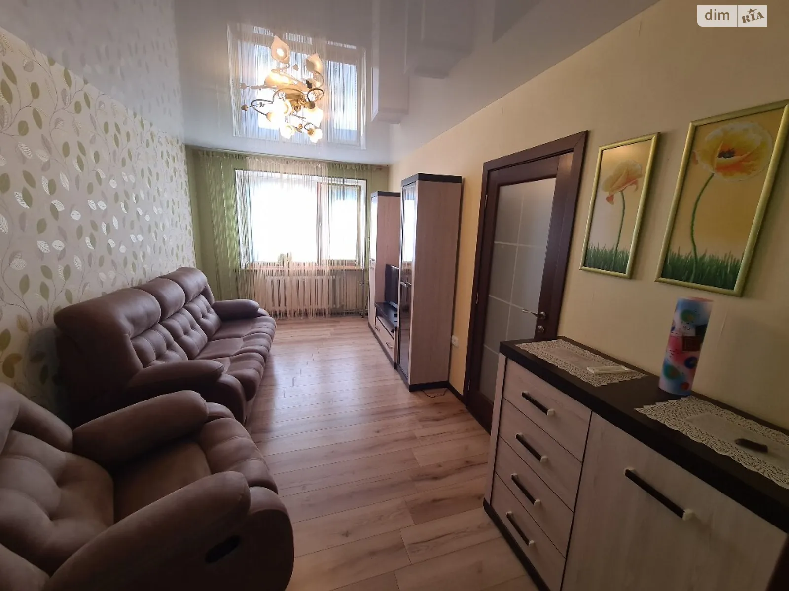 Продается 3-комнатная квартира 52.5 кв. м в Сквире, цена: 33500 $