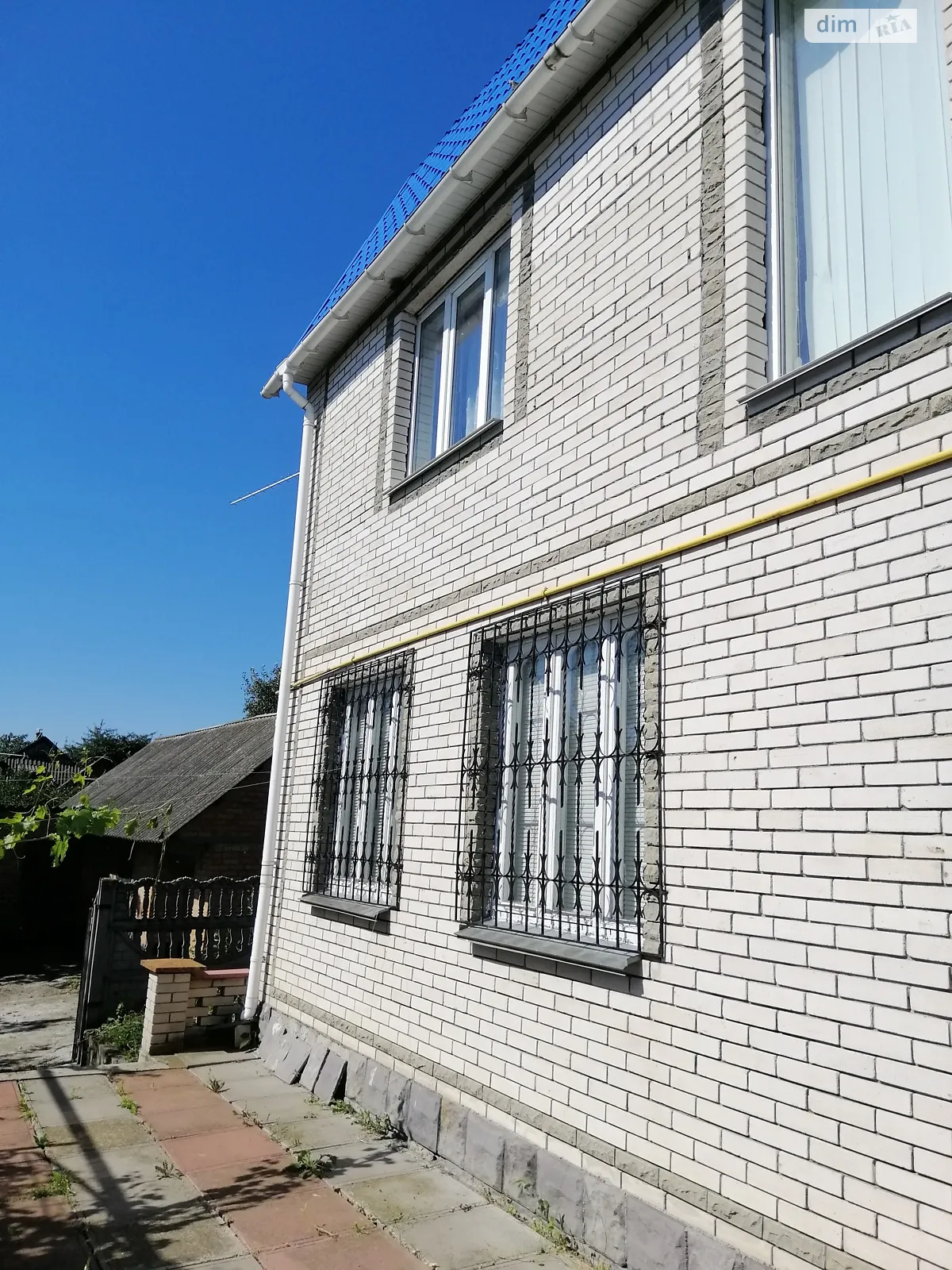 Продается дом на 2 этажа 178.4 кв. м с беседкой, цена: 56500 $ - фото 1