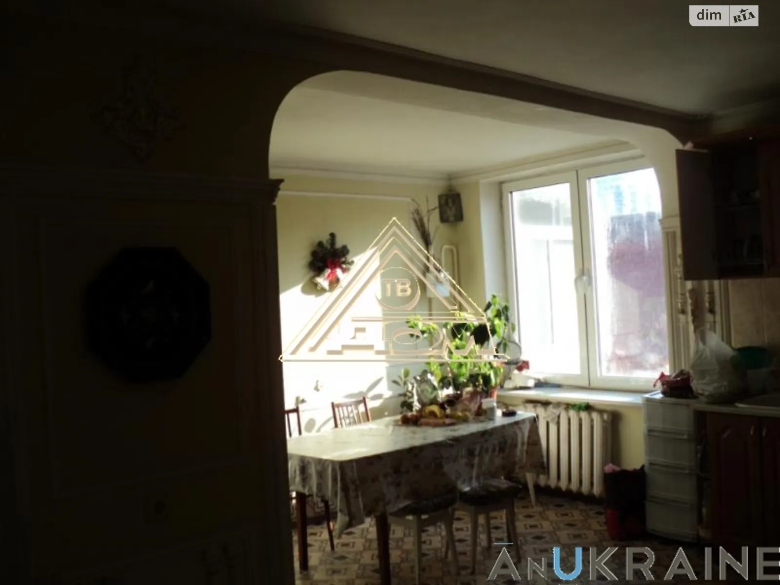 Продается 3-комнатная квартира 125 кв. м в Одессе, пер. Лермонтовский - фото 1