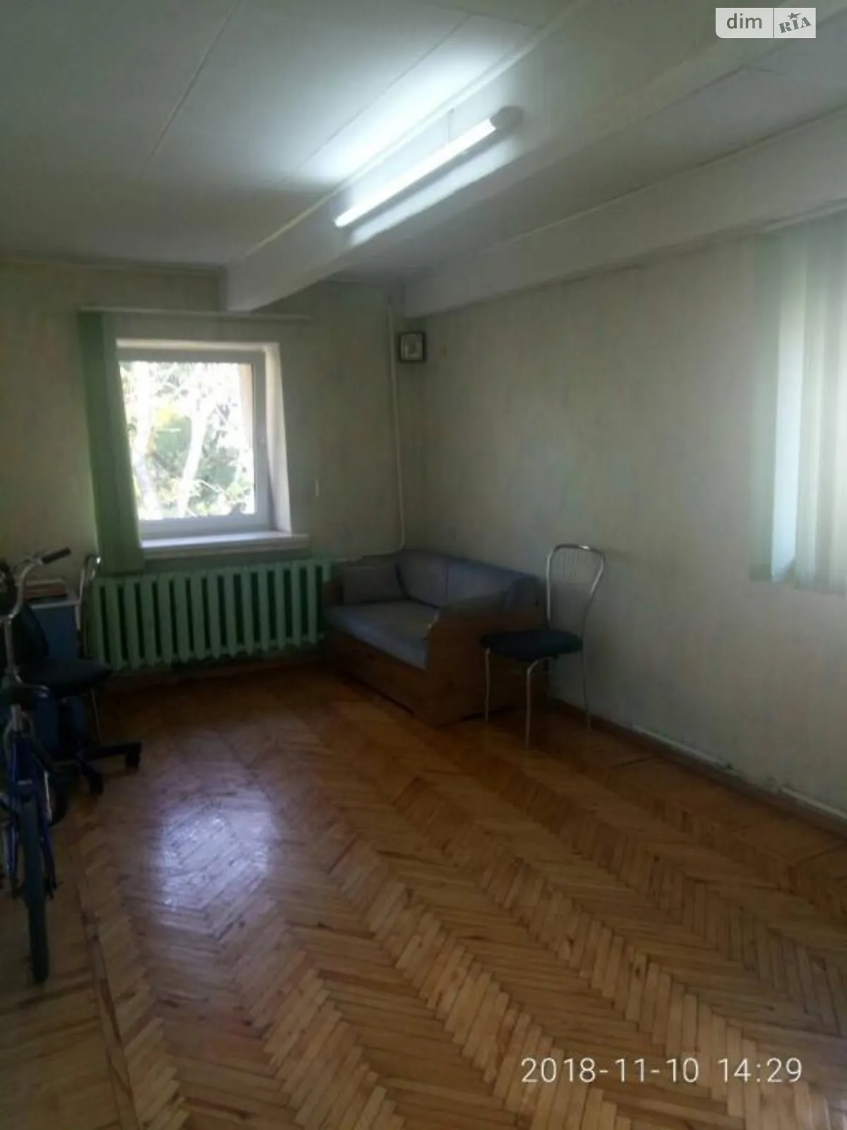 Продается 4-комнатная квартира 77 кв. м в Одессе, ул. Большая Арнаутская