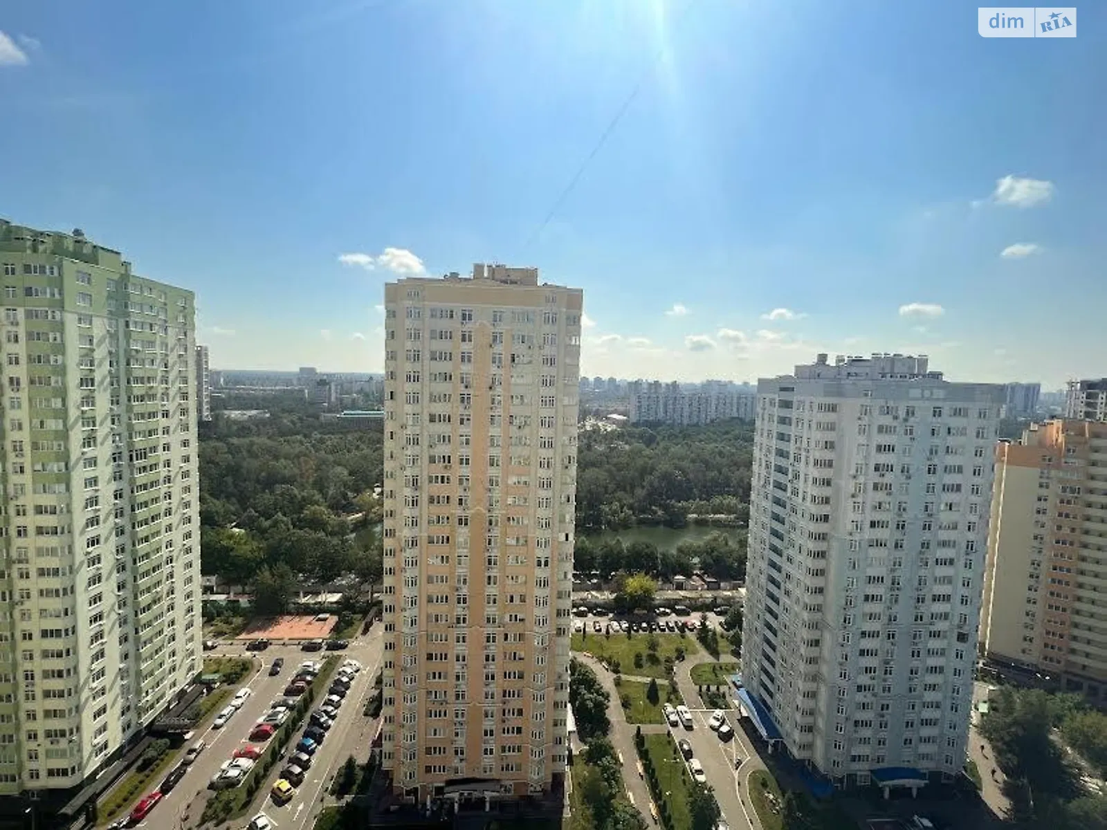 Продается 1-комнатная квартира 52 кв. м в Киеве, ул. Воскресенская, 12А - фото 1