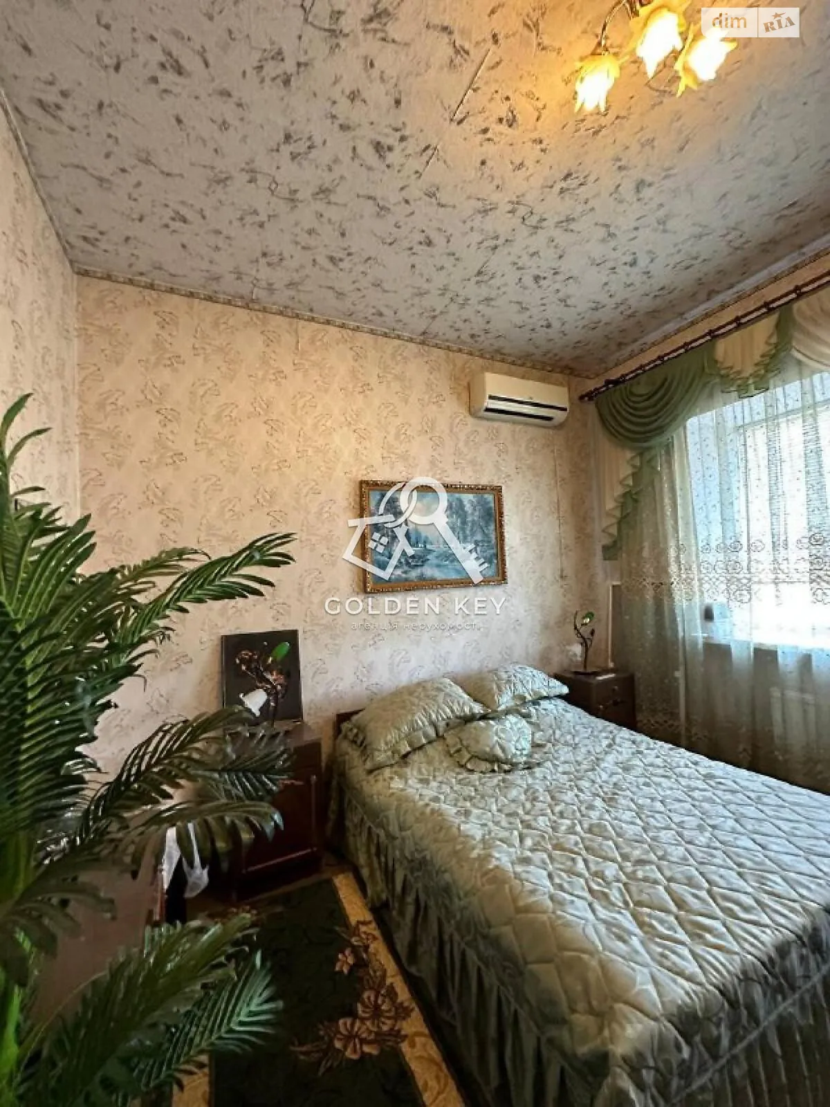 Продається будинок 2 поверховий 240 кв. м з терасою, цена: 165000 $