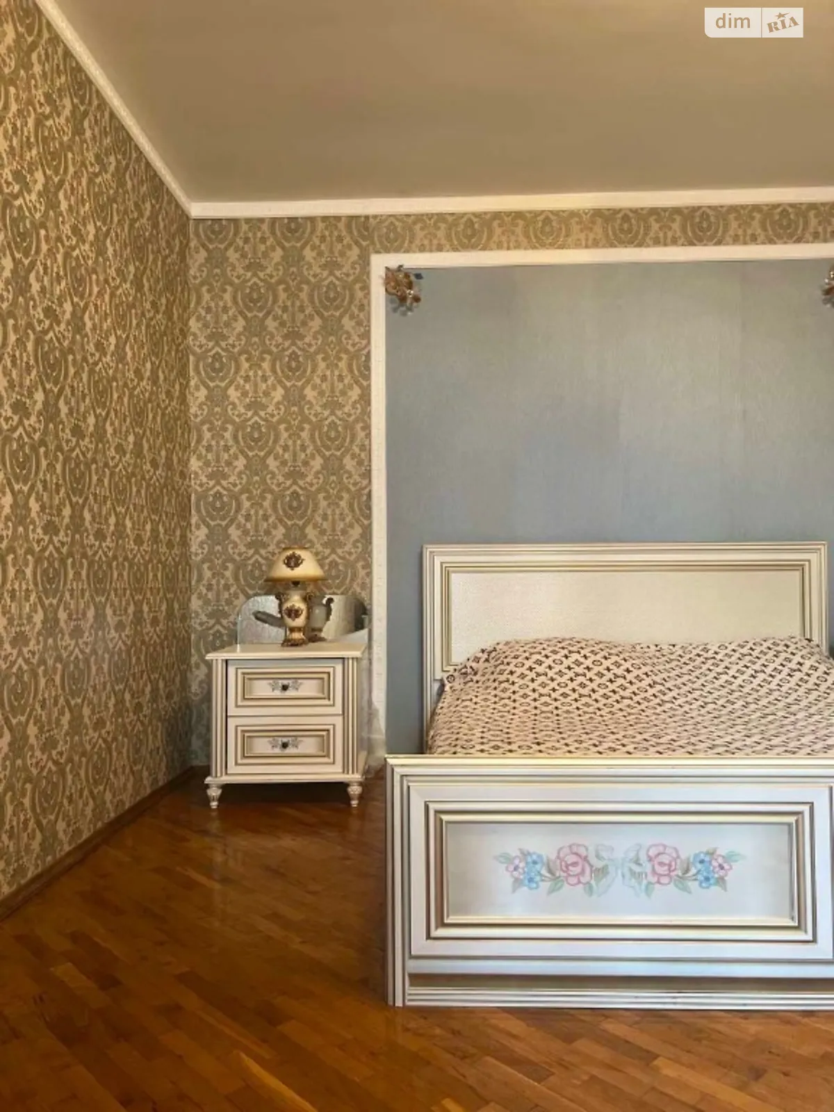 Продается 2-комнатная квартира 85 кв. м в Киеве, ул. Юлии Здановской(Михаила Ломоносова), 58 - фото 1