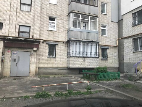 Продается 3-комнатная квартира 64 кв. м в Сумах, ул. Герасима Кондратьева