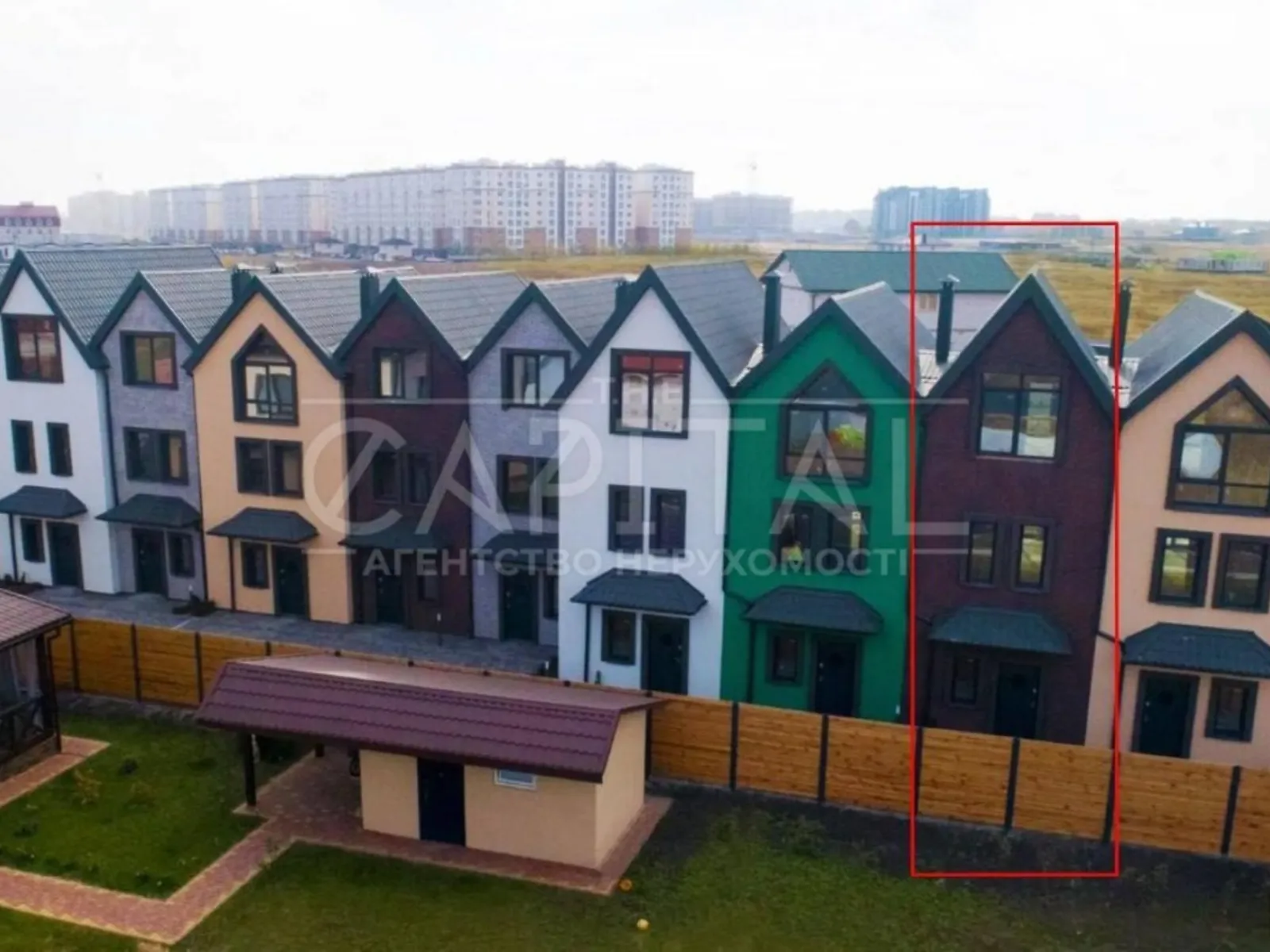 Продається будинок 3 поверховий 90 кв. м з каміном, цена: 72000 $ - фото 1