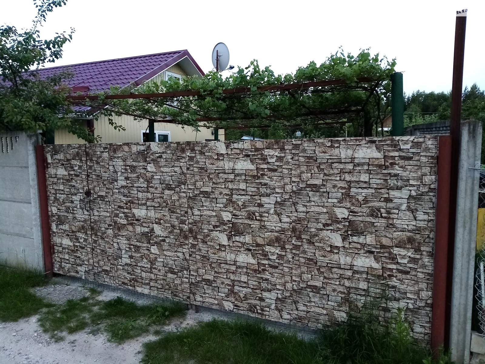 Продается одноэтажный дом 65 кв. м с садом, Лугова