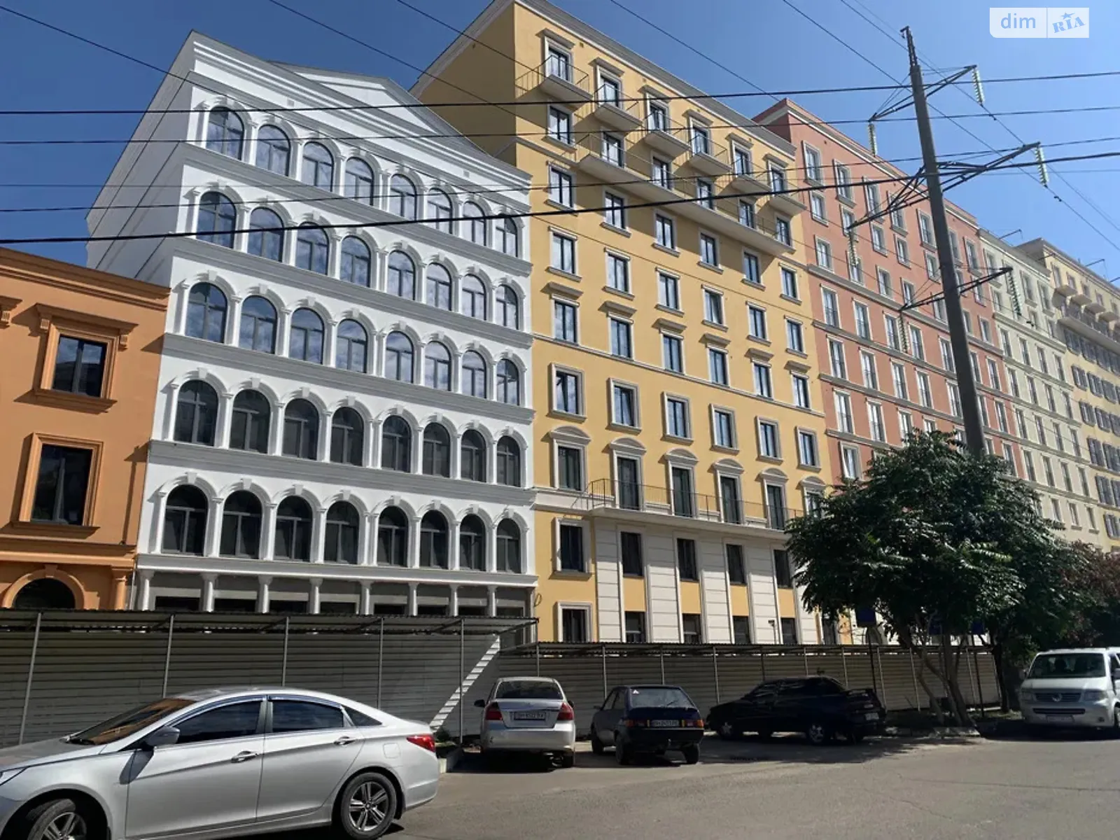 Продается 1-комнатная квартира 43.9 кв. м в Одессе, ул. Инглези, 2 - фото 1