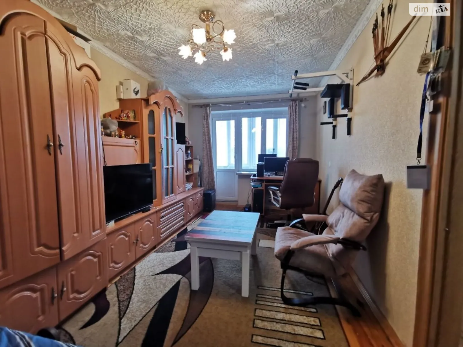 Продается 1-комнатная квартира 32 кв. м в Днепре, цена: 29999 $