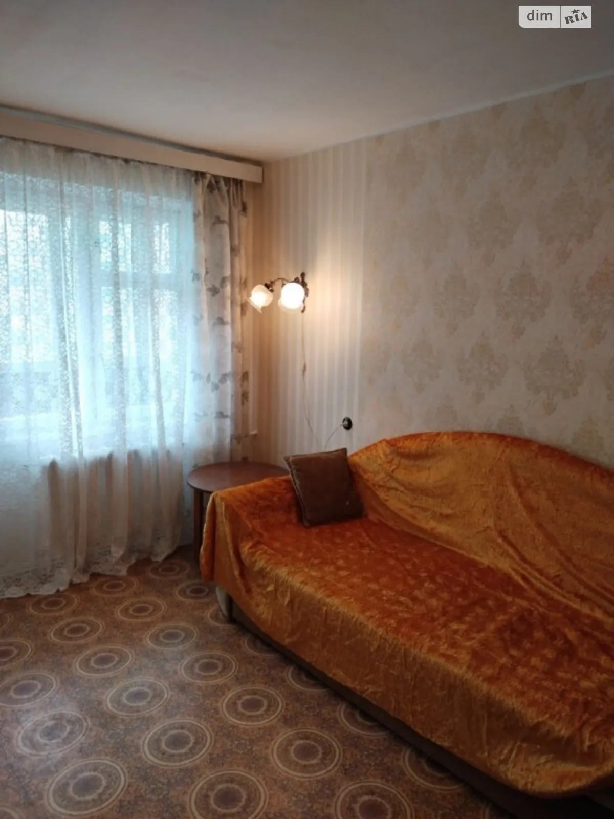 Продається 3-кімнатна квартира 63 кв. м у Одесі, вул. Героїв Крут