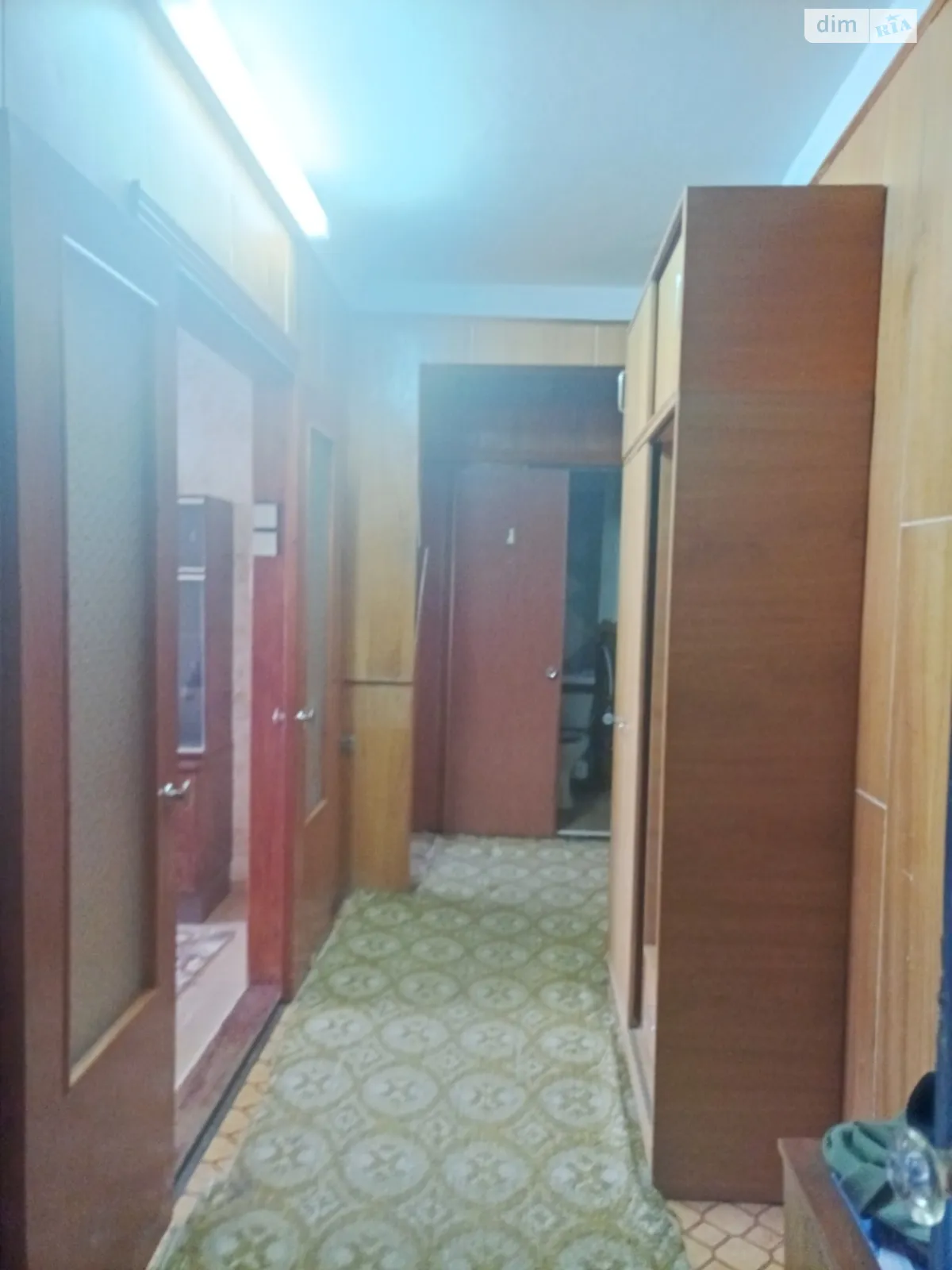 Продается 3-комнатная квартира 65 кв. м в Черноморске - фото 3